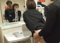 素人さとみ - ダメ…声でちゃう(゜Д゜)あの未だに人気の高いどスケベＣＡさんの"幻の秘蔵テイク"を一夜限りで配信決行!!